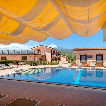 Il Giardino Country Holiday With Pool 陶尔米纳 外观 照片