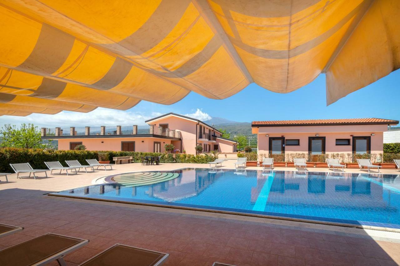 Il Giardino Country Holiday With Pool 陶尔米纳 外观 照片