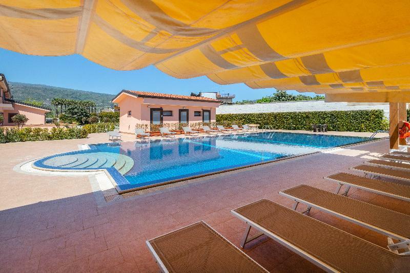 Il Giardino Country Holiday With Pool 陶尔米纳 外观 照片